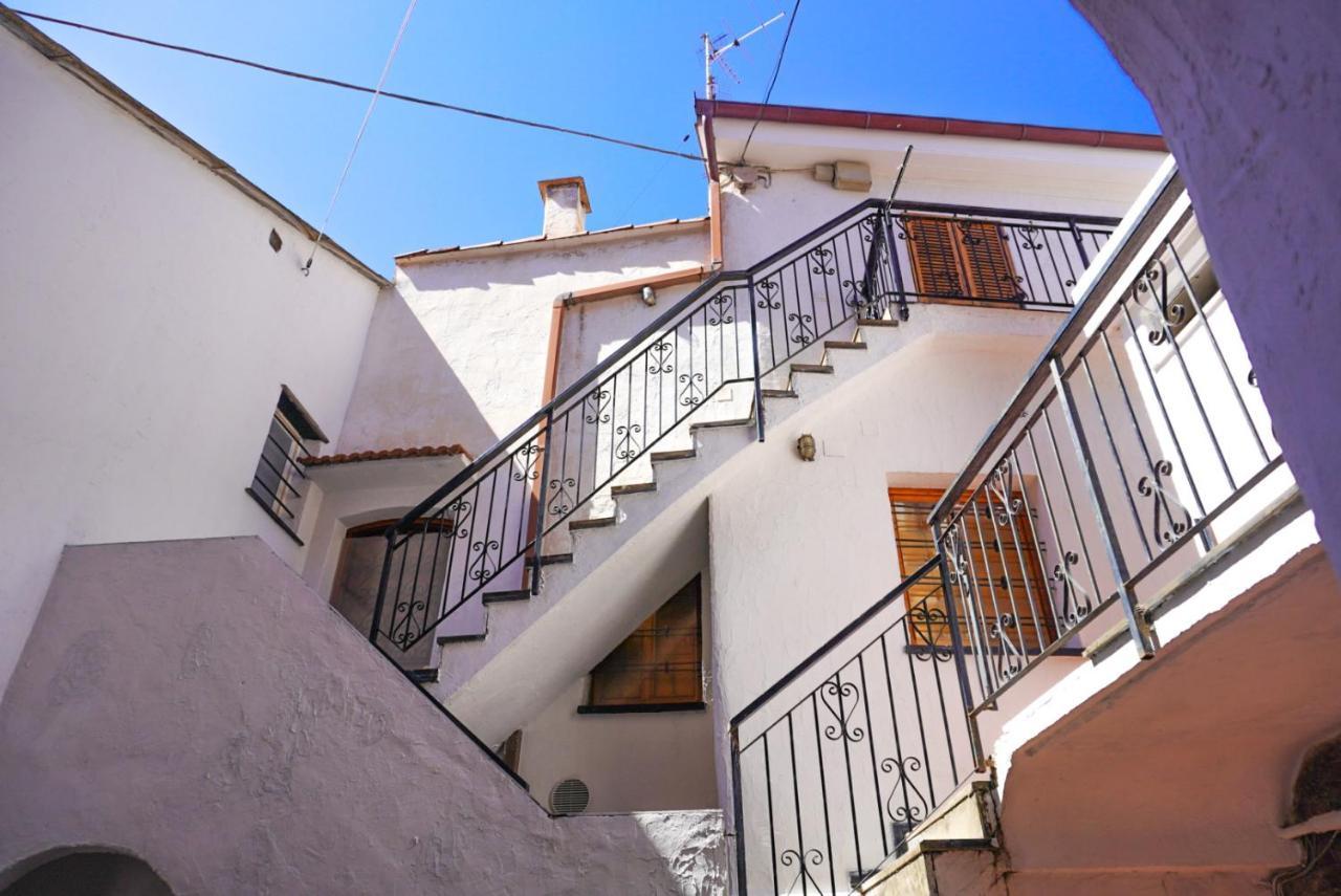 Monolocale A 50 Metri Dal Mare Apartment Celle Ligure Exterior photo